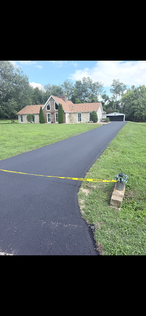 AAA Paving Contractors asphalt paving project in Lewisburg Tennessee